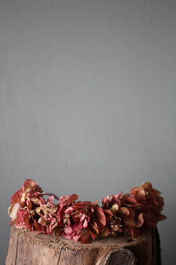 Coronita de hortensia rosa preservada - El Taller de Lucia